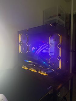Custom Gaming PC with EVGA RTX 3080