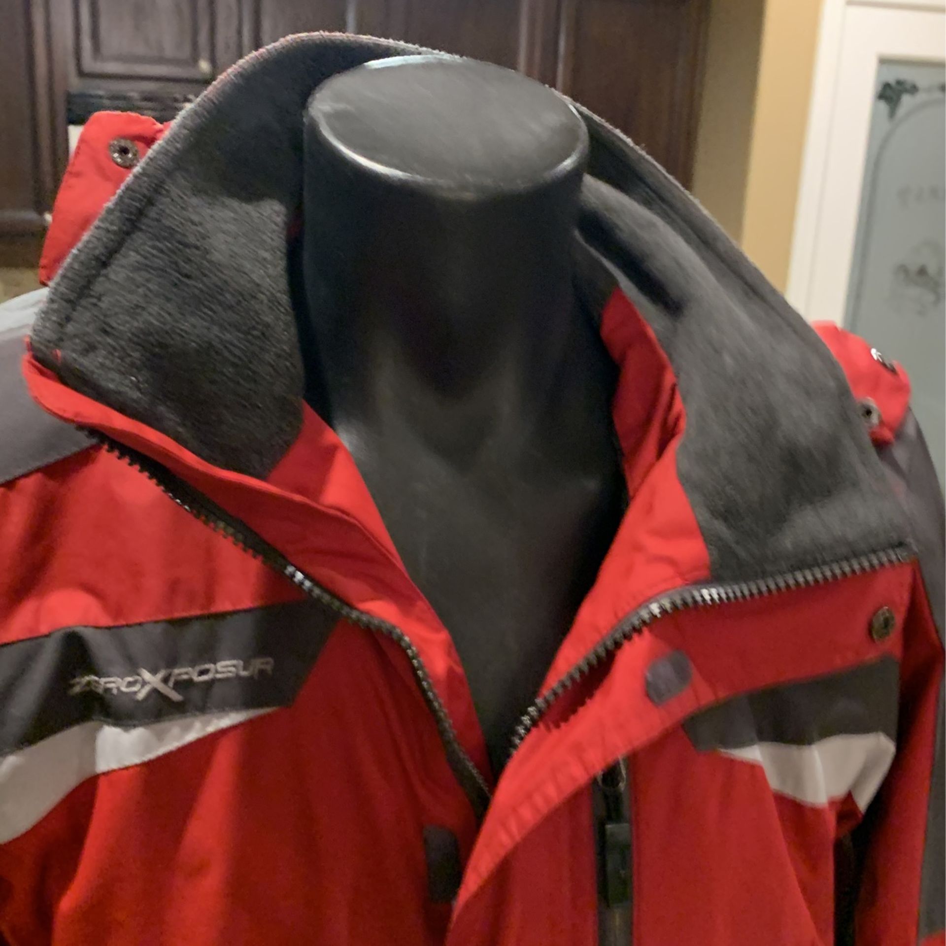 Zeroxposur red jacket Clearance