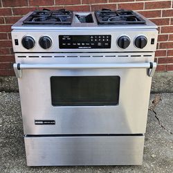 Jenn-Air 30-inch Pro-Style dual-fuel slide-in range