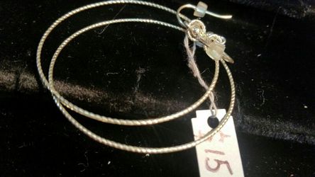 .925 sterling silver earings.