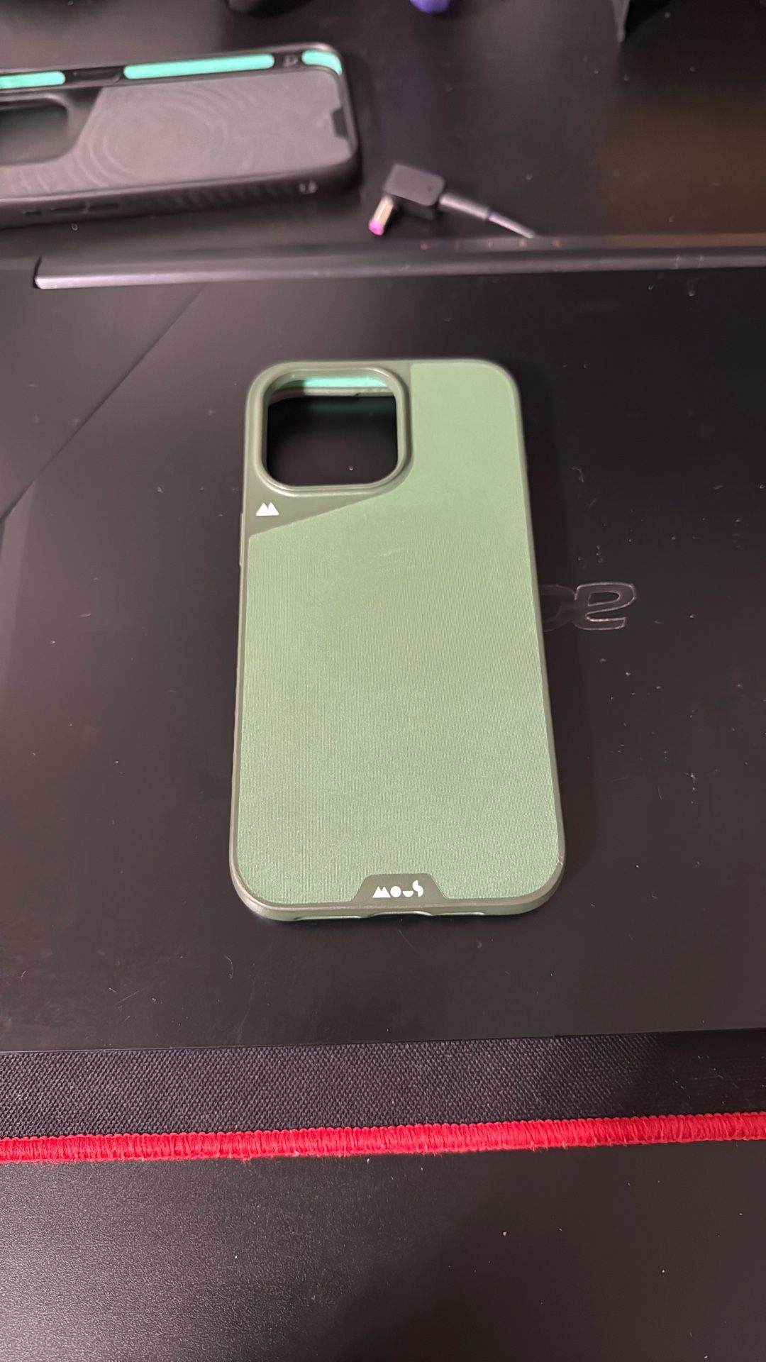 iPhone 15 Pro Max Case MagSafe Compatible Green Fabric