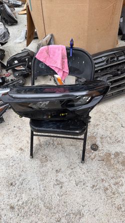 Crv headlight 2025 perfect condition