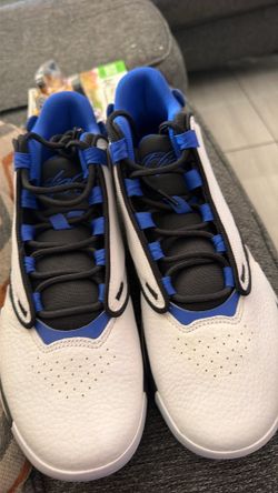 Nike Jordan’s 9.5 M
