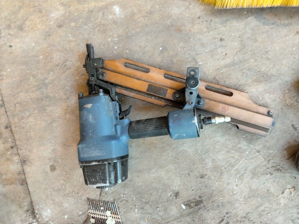 Pistola De Clavos
