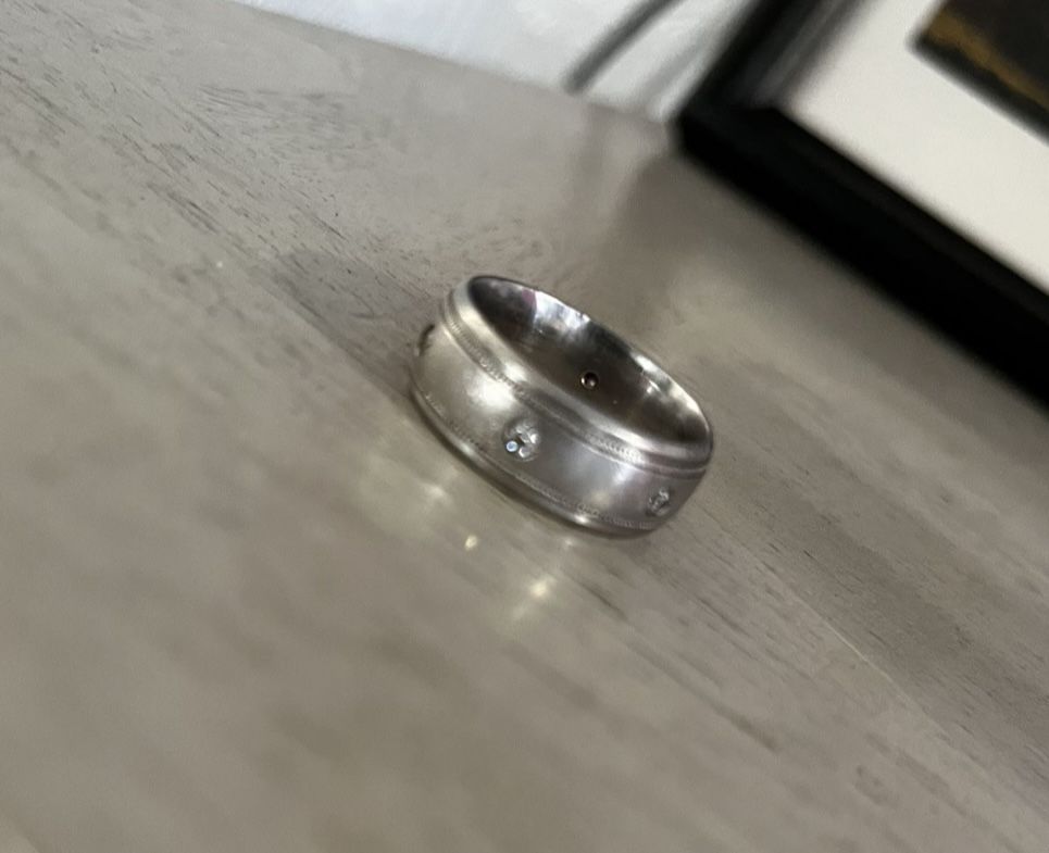 Men’s Platinum Wedding Ring