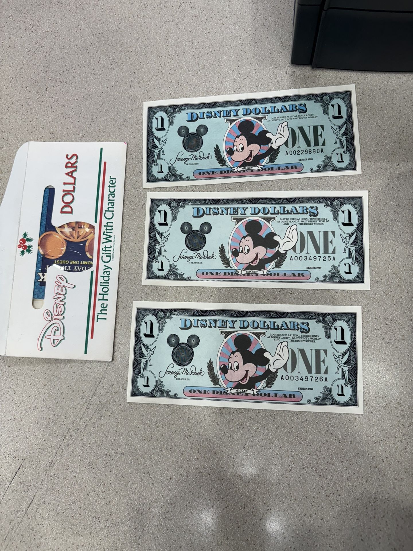 1989 Vintage Disney Dollar