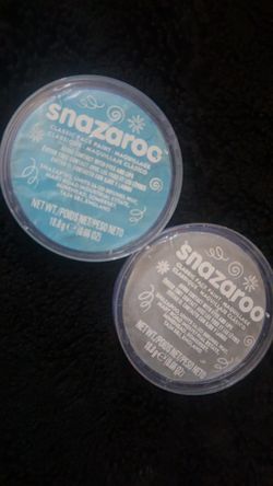 Snazaroo face paint