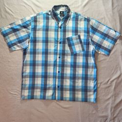 Nike Air Jordan Mens Plaid Shirt Short Sleeve Button Down. 