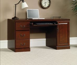 60in boss Desk NEW IN ORIGINAL BOX