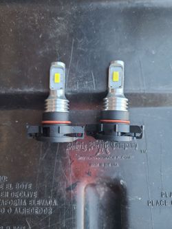 Brand new h16 led bulbs in 6000k Bright White, Plug and play