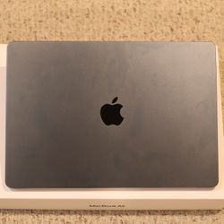 MacBook Air M3 15 inch
