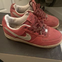 Low Top Shoes