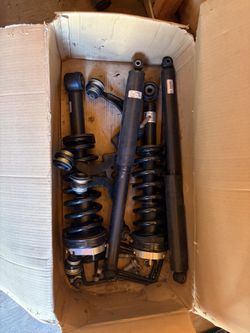 Shocks, Leveling Kit, Struts