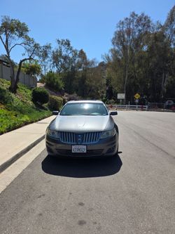2011 lincoln MKS