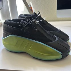 Kobe Adidas infinity Green Goblins