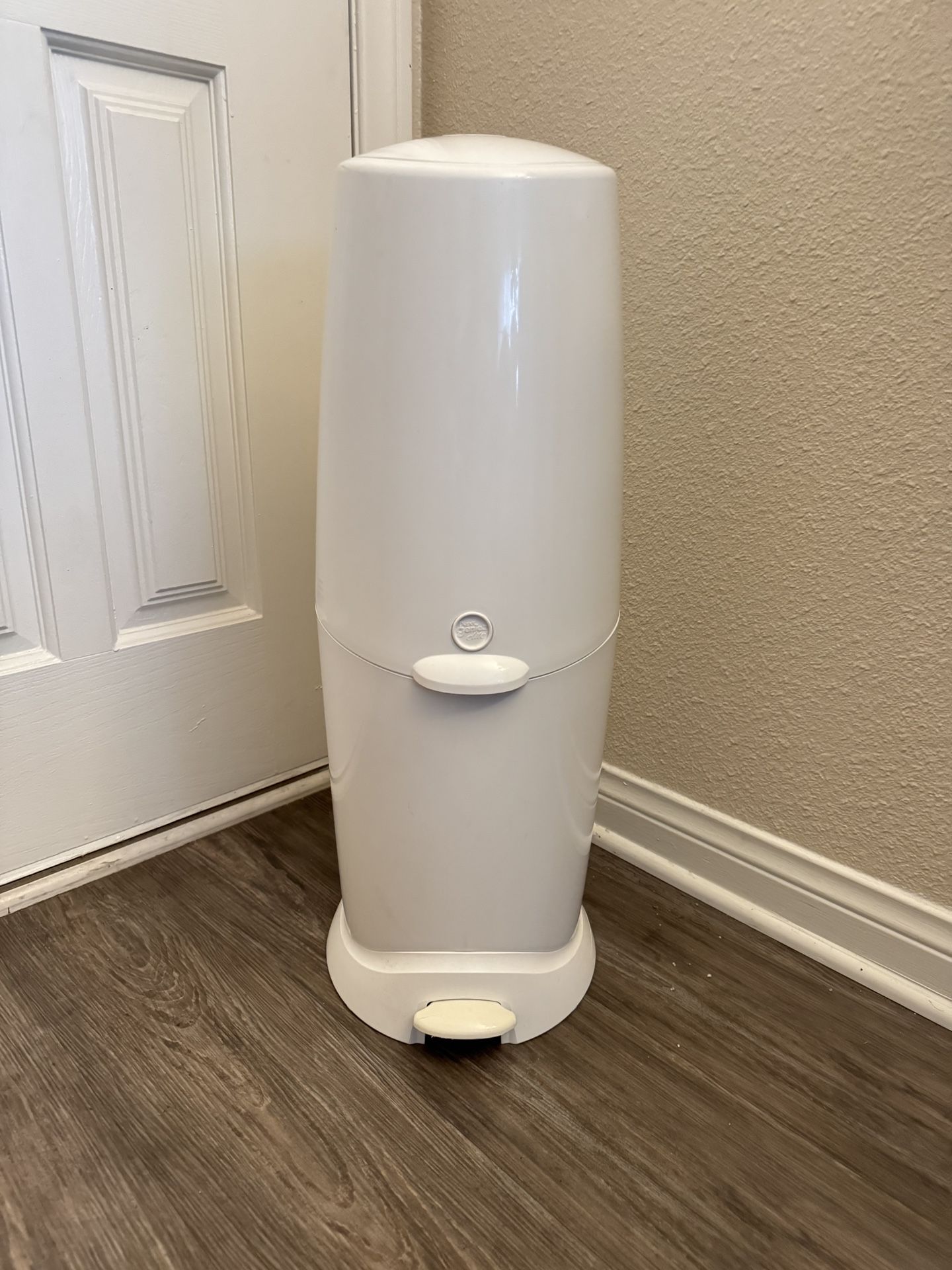 Genie Step Diaper Pail - White