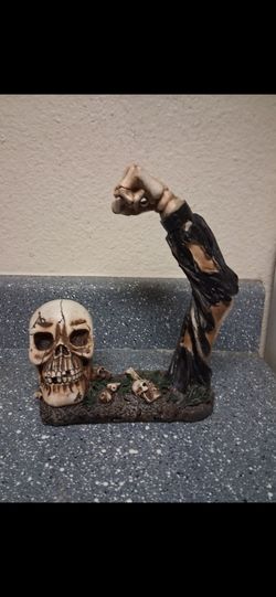 Reptile Decor Pickup 2-11 Pm Rainbow/charleston Cash Only Read Description