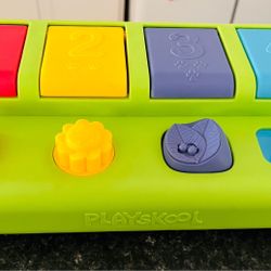 Playskool Busy Popping Pals Pop-Up Toy