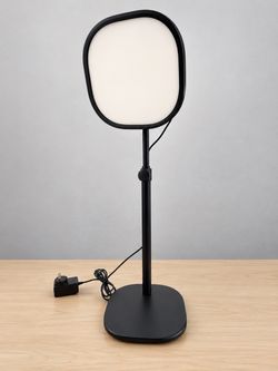 Elgato Key Light Air – 1400-Lumen Professional Desk Light