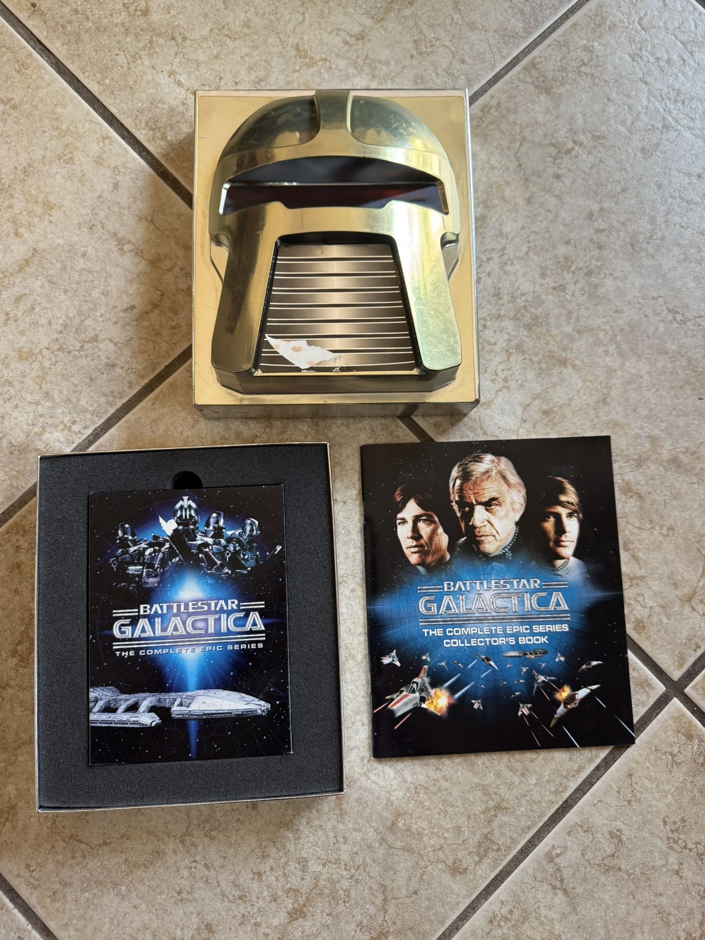 Battlestar Galactica - The Complete Epic Series In Cylon Helmet Box
