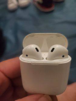 1st generation  apple Air pods