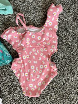 2T Girls Swimsuits