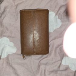 Is Gucci vintage wallet