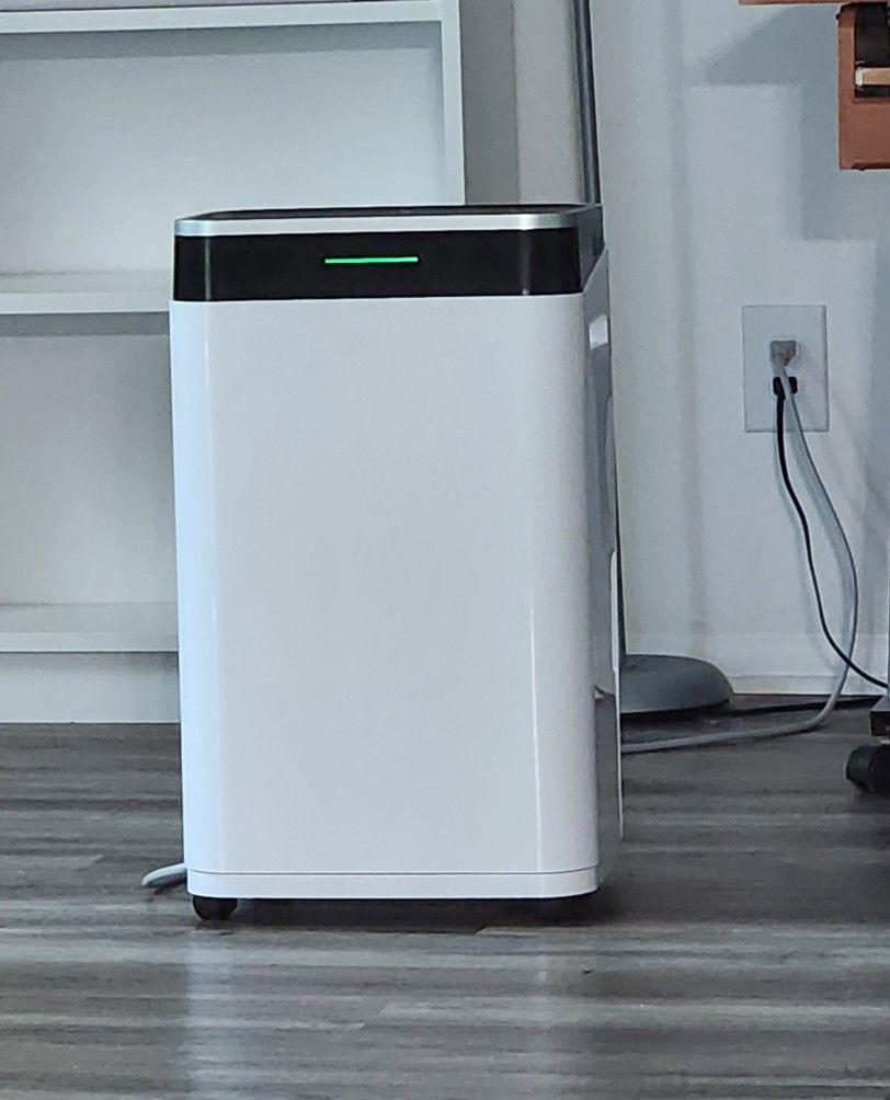 Dehumidifier - 3500sq Ft