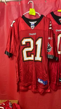 Large Bucs Jersey smoke free home