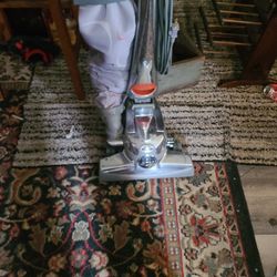 Kirby Vacuum  Very Nice 
