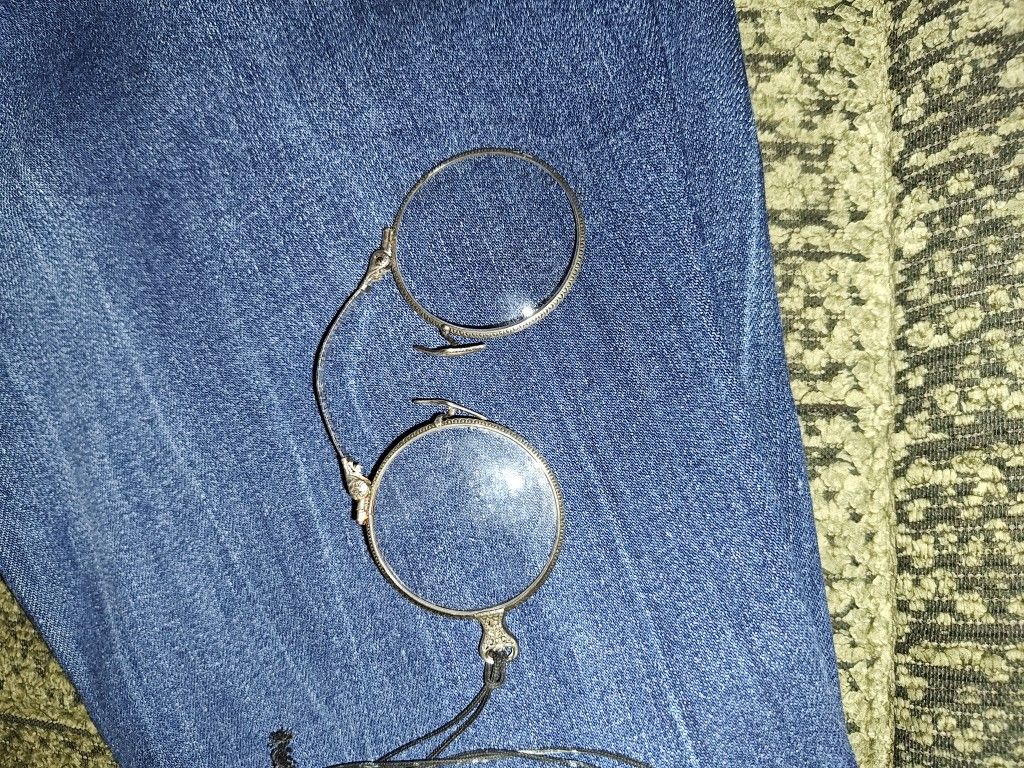 Lunettes Pince-nez Correctrices Du 19ème Siècle Lunettes