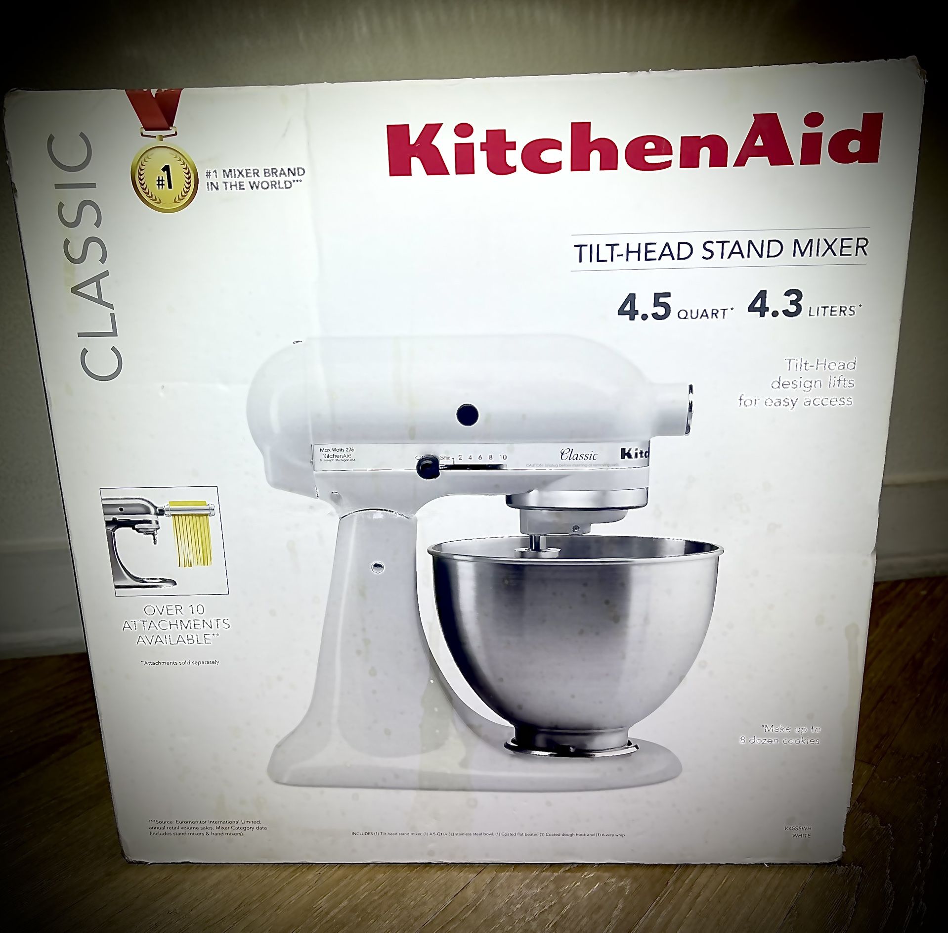 *Brand New In Box* KitchenAid Stand Mixer, White
