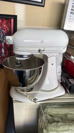 Kitchen Aid Ultra power mixer white