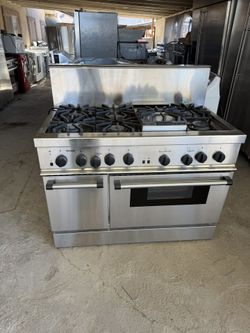 Thermador Oven Stove