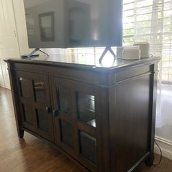 TV stand 