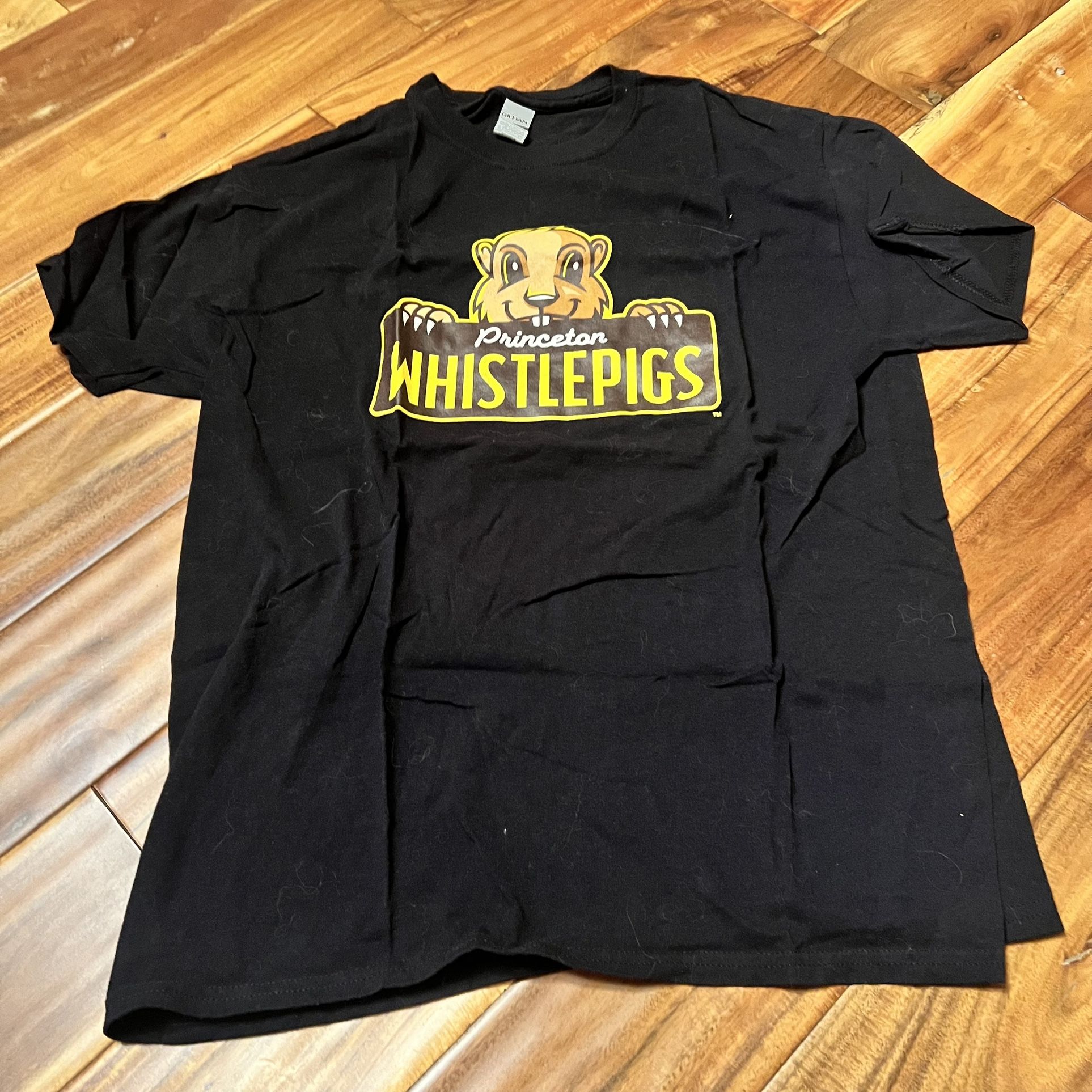 Princeton whistlepigs baseball team t-shirt. Size large