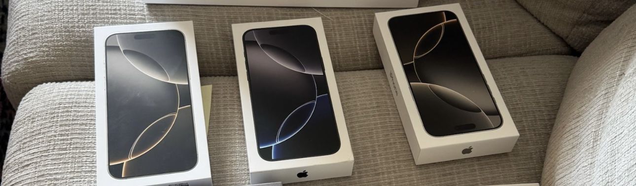 Three iPhone 16 Pro Max