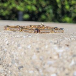 14K Gold 4 CT Diamond Bracelet (Includes Jewelry Box)