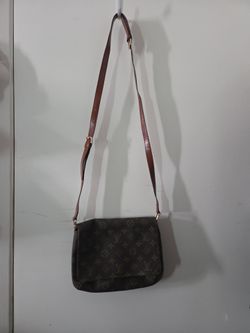 Cross body