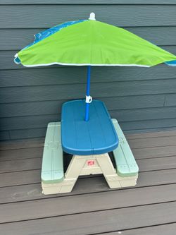 Step 2 Picnic Table with Umbrella