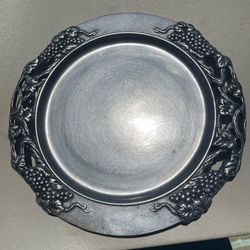 Pewter “vineyard elegance” cheese plate 10.5”