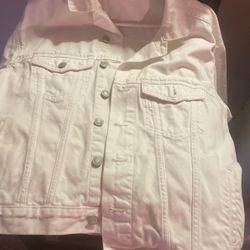 Levi White Large Jacket