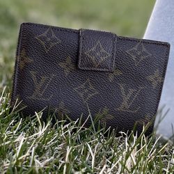 Authentic Vintage Louis Vuitton  Wallet 