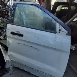 2016 Ford Explorer Right Front Door 