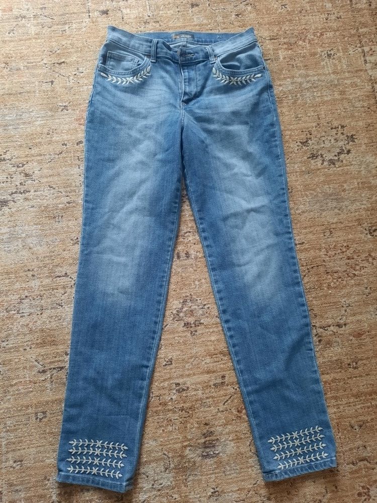 Lee Jeans