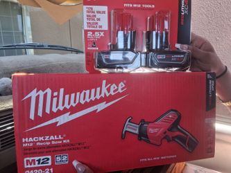 Milwaukee M12 HACKZALL Reciprocating Saw plus two backup batteries kit NEW