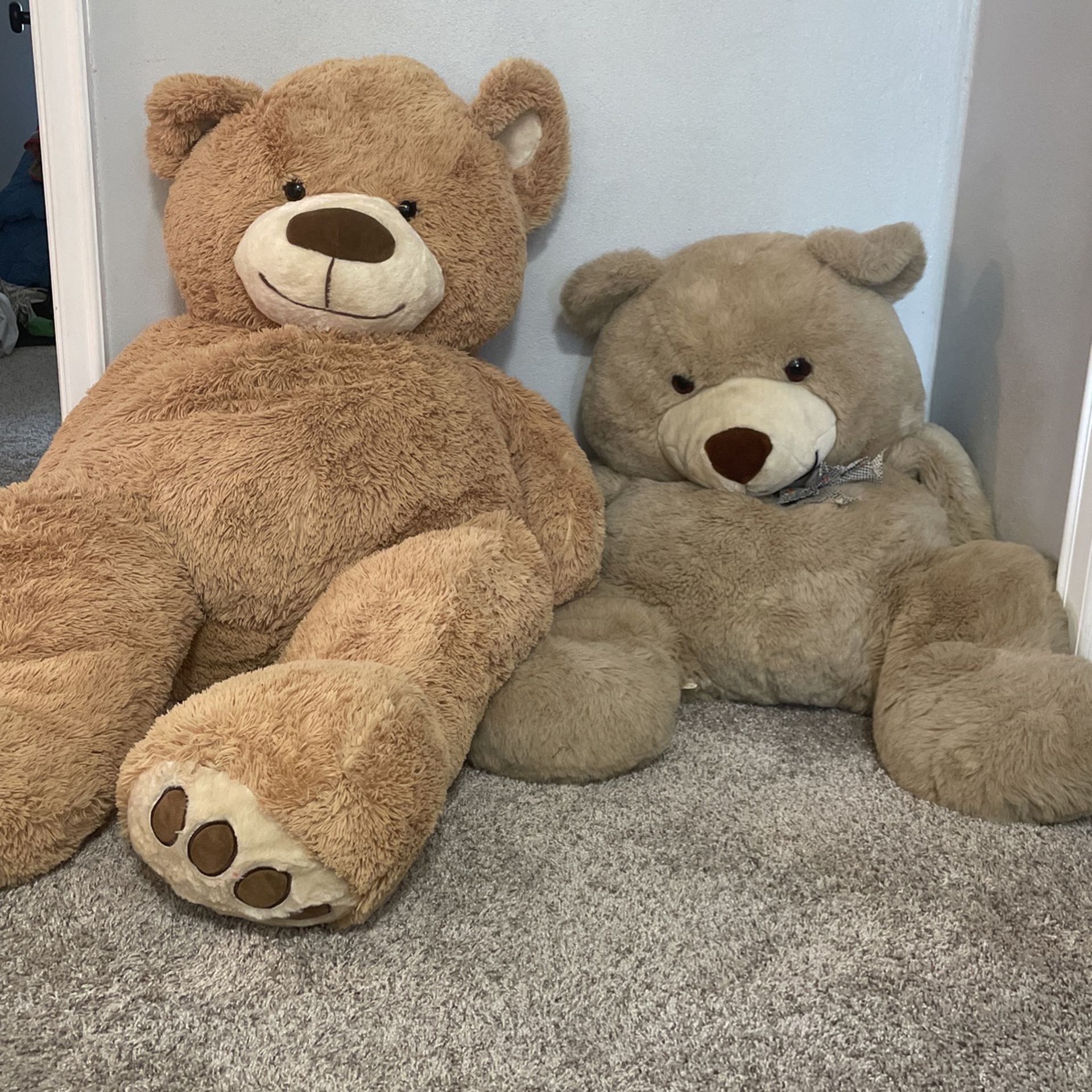 Set Of 2 JUMBO Teddy Bears