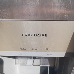 Fridgedar fridge and freezer works perfect
