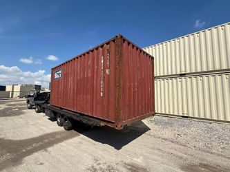 WIND & WATERTIGHT 20’ & 40’ SHIPPING CONTAINERS!