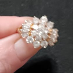 Gorgeous Gold Ring Size 8
